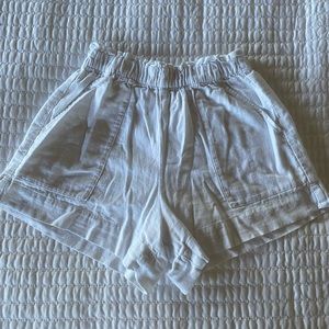 Abercrombie + Fitch High Waisted Linen Shorts XS